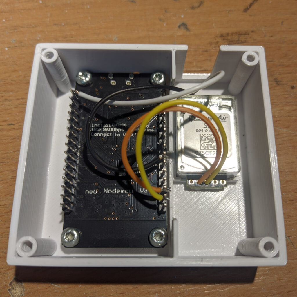 Senseair S8 CO2 sensor with NodeMCU ESP8266 inside 3D-printed case